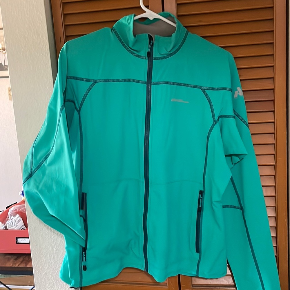 Eddie Bauer First Ascent Jogging Jacket
